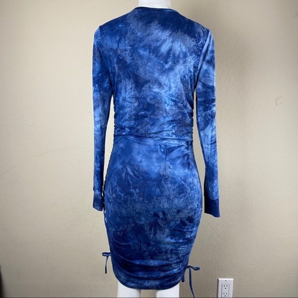 Runched Drawstring Knot Tie Dye - Picture 14 of 14
